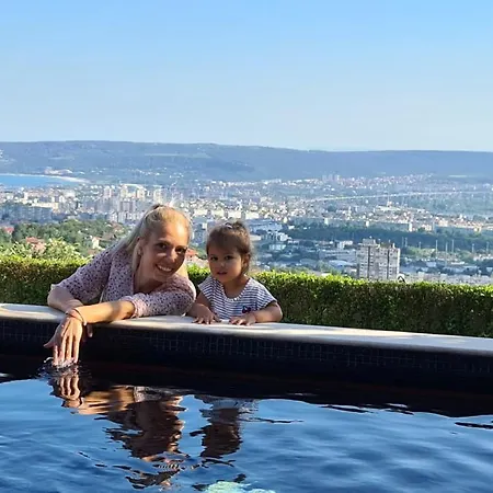 Infinity Sky Gæstehus