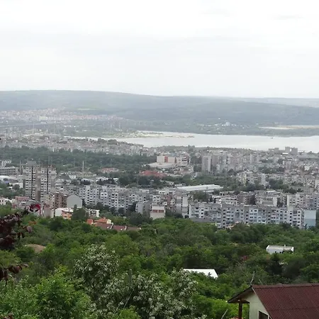 Infinity Sky Gæstehus