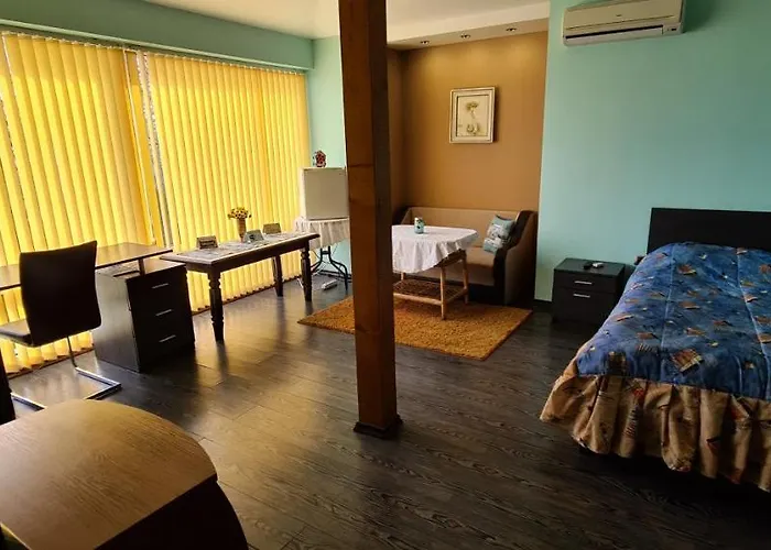 Infinity Sky Guest house *