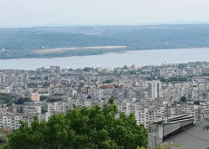 Infinity Sky Guest house *